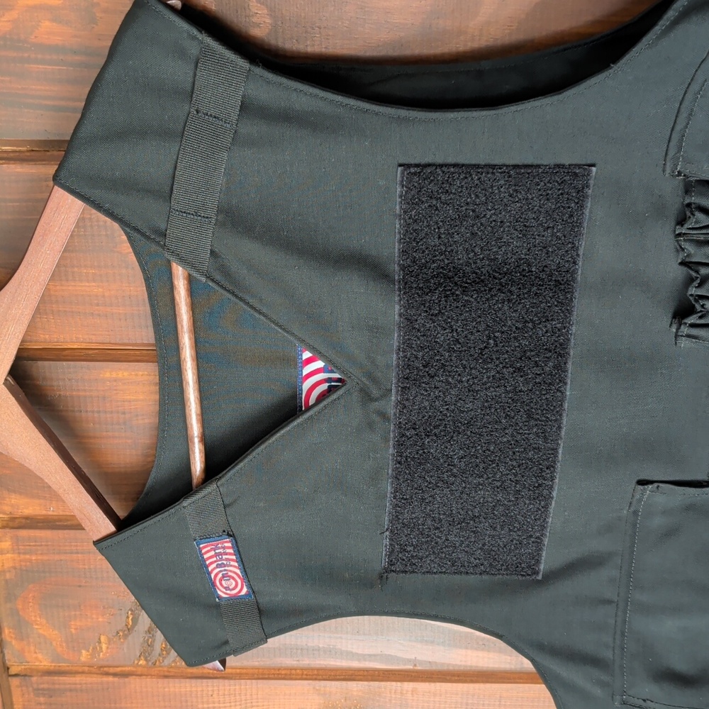 Point Blank Soft Shell Tactical Vest - Picture 3 of 13